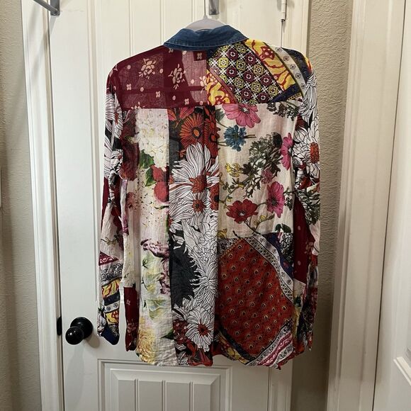Magazine Floral Sheer Boho Red Blue V Neck Blouse Top Size M Roll Tab Sleeve - Picture 7 of 13